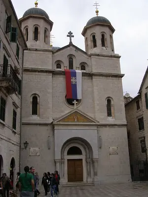 kotor iglesia