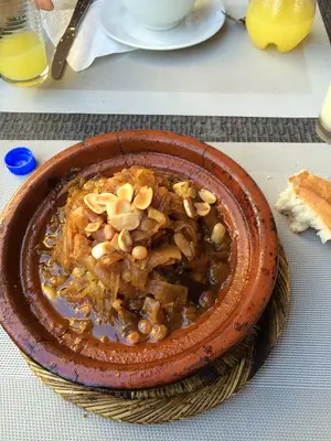 Tagines de cordero con almendras